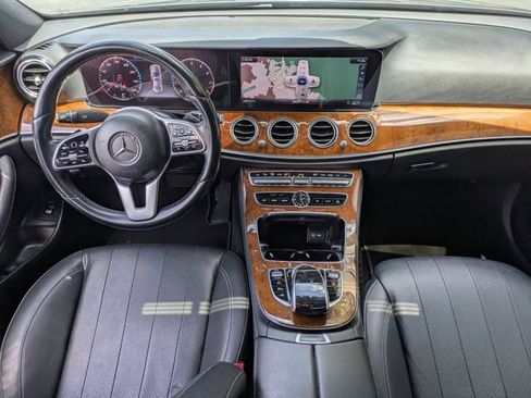 Used 2019 Mercedes-Benz E 300 image 14