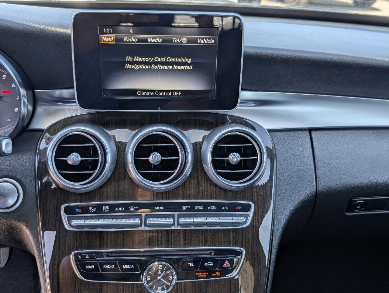 Used 2018 Mercedes-Benz C 300 Sedan image 17