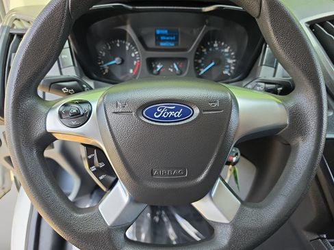 Used 2018 Ford Transit 250 148 Low Roof RWD image 12