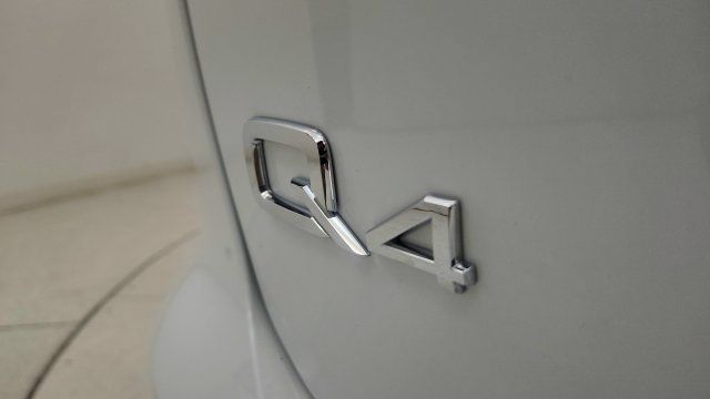Used 2025 Audi Q4 e-tron Premium Plus w/ Premium Plus AWD/4WD image 33
