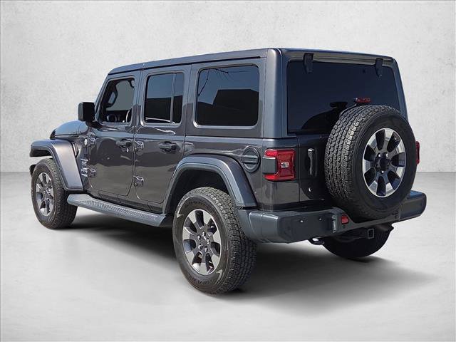 Used 2018 Jeep Wrangler Unlimited Sahara AWD/4WD image 16
