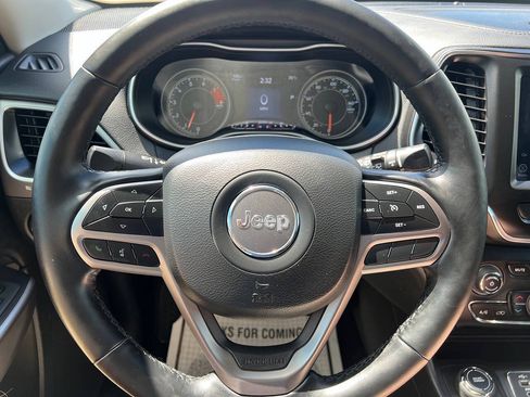 Used 2021 Jeep Cherokee Latitude Lux w/ Comfort/Convenience Group AWD/4WD image 15