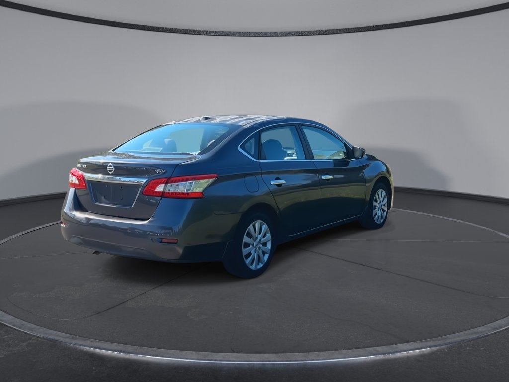Used 2015 Nissan Sentra SV w/ Navigation Package FWD image 8