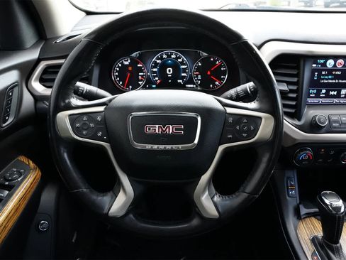 Used 2019 GMC Acadia Denali w/ Technology Package image 9