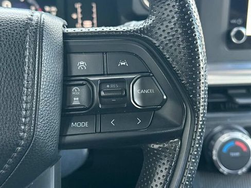 Used 2024 Toyota Tacoma SR5 AWD/4WD image 27