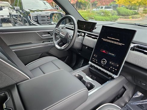 New 2026 GMC Sierra EV Elevation image 28