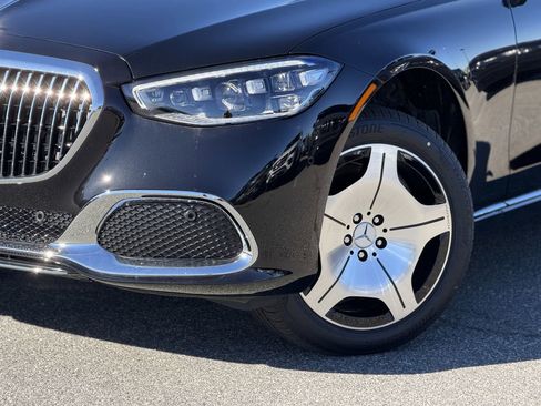 New 2026 Mercedes-Benz Maybach S 580 4MATIC image 4
