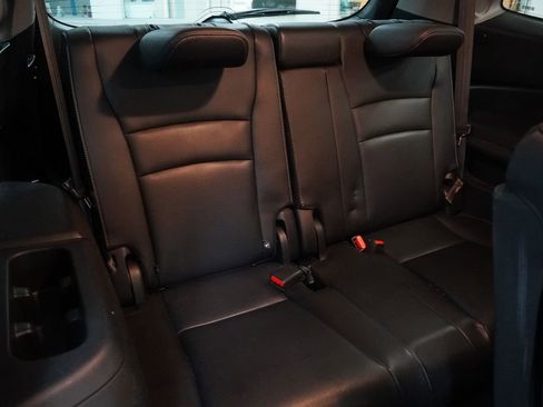 Used 2017 Honda Pilot Touring image 25