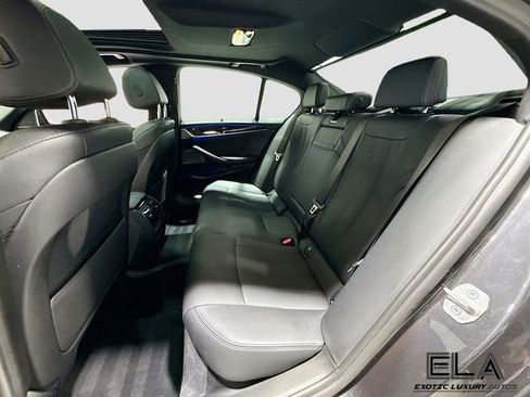 Used 2022 BMW 540i xDrive w/ Executive Package image 27