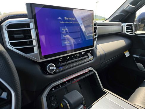 New 2025 Toyota Tundra Platinum image 29