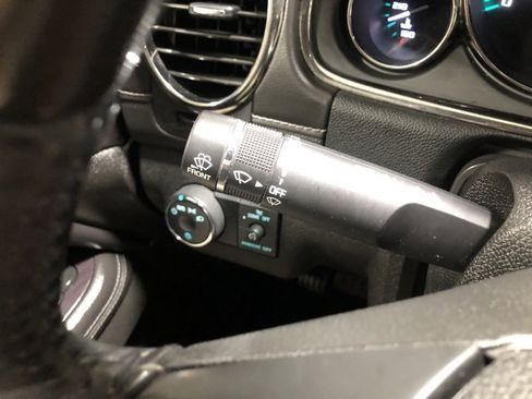 Used 2017 Buick Enclave Leather image 23