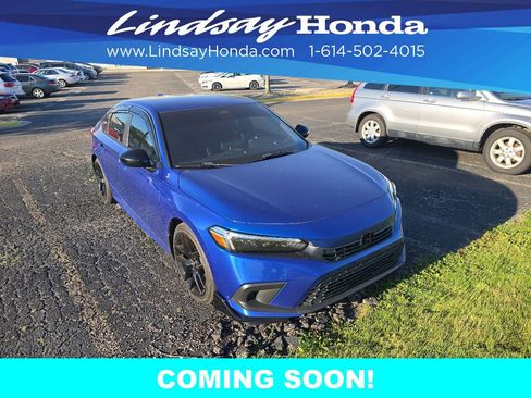 Used 2022 Honda Civic Sport image 2