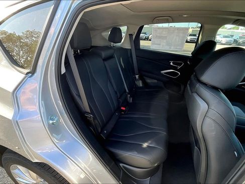 Used 2024 Acura RDX SH-AWD image 22