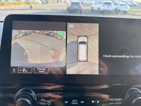 Used 2023 Nissan Armada SL image 39