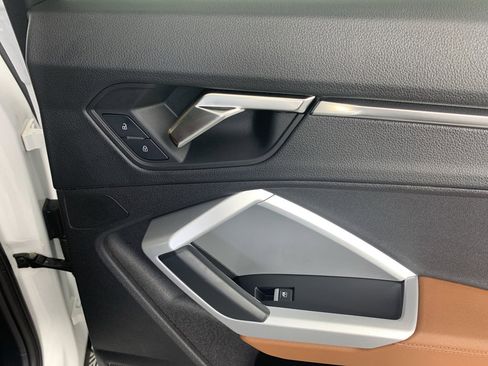 Used 2022 Audi Q3 2.0T Premium image 39