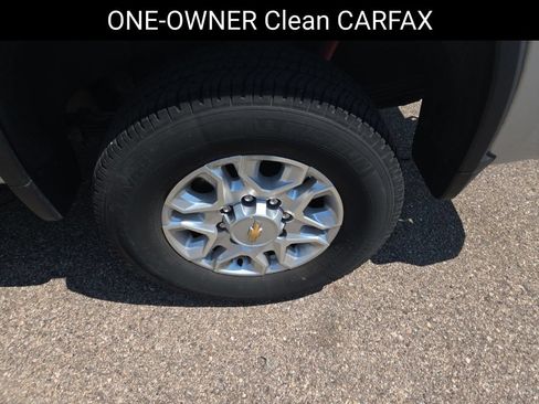 Used 2022 Chevrolet Silverado 2500 LTZ w/ LTZ Plus Package AWD/4WD image 7