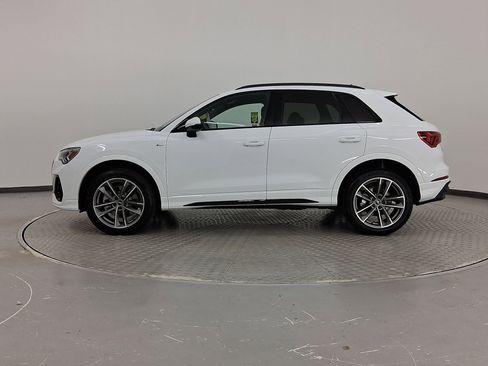 New 2025 Audi Q3 2.0T Premium image 2