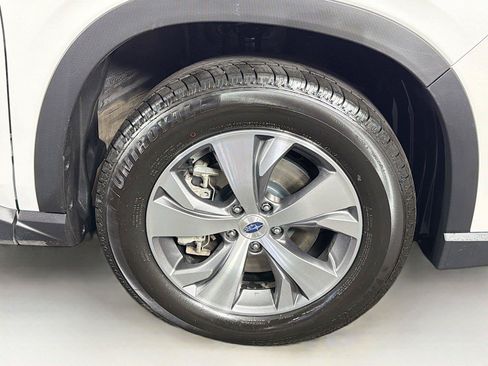 Used 2024 Subaru Ascent Premium w/ Convenience Package AWD/4WD image 36