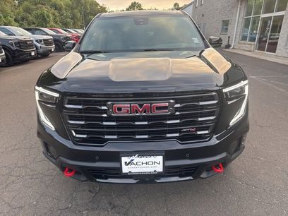 New 2026 GMC Acadia AT4 w/ Super Cruise Package