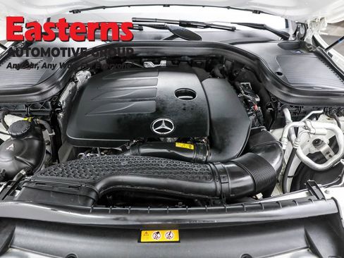 Used 2023 Mercedes-Benz GLC 300 4MATIC Coupe image 7