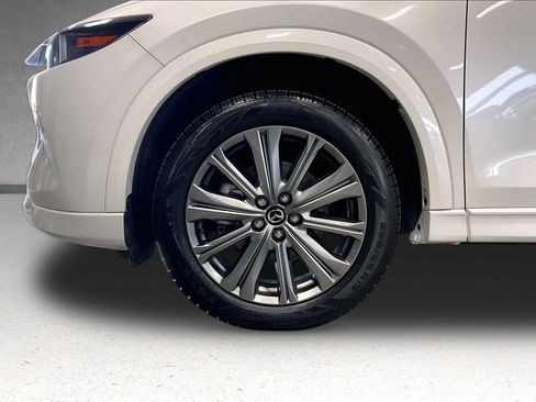 Used 2024 MAZDA CX-5 Signature AWD/4WD image 35