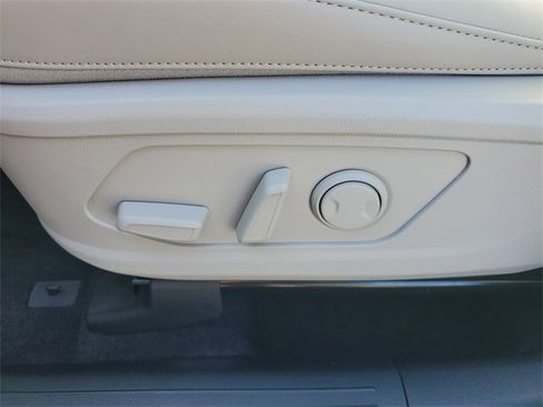 New 2026 Kia Sorento S w/ S Panoramic Sunroof Package image 24