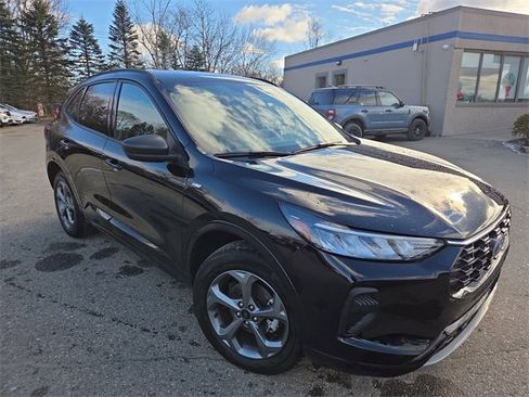 Certified 2024 Ford Escape ST-Line w/ Tech Pack #1 image 3