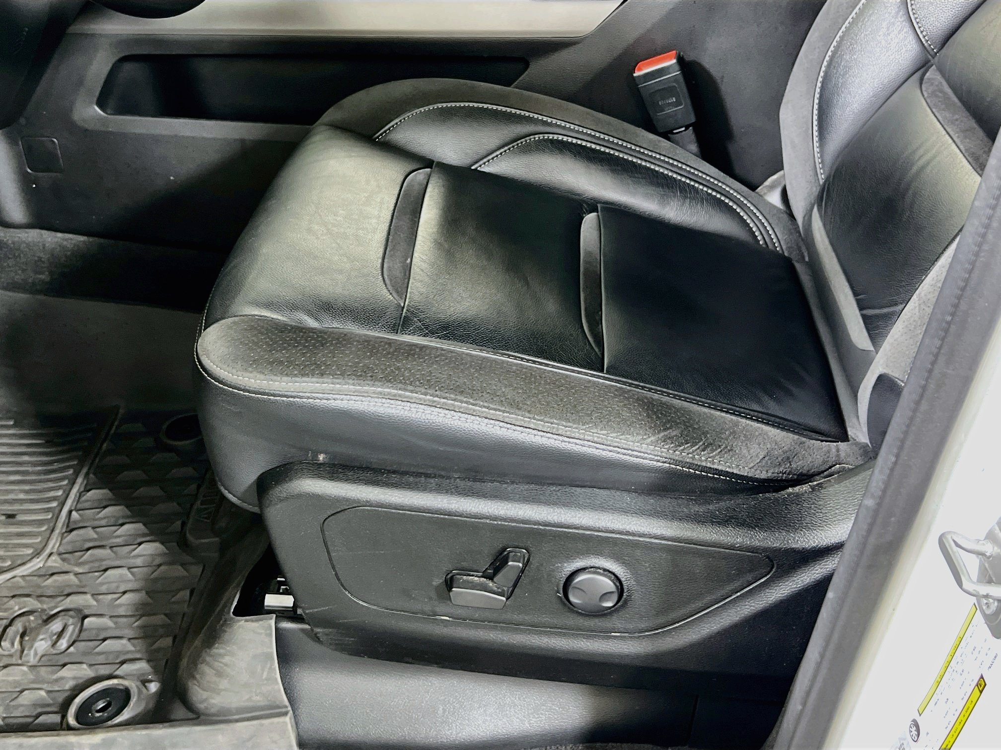 Used 2023 RAM 1500 Big Horn AWD/4WD image 19