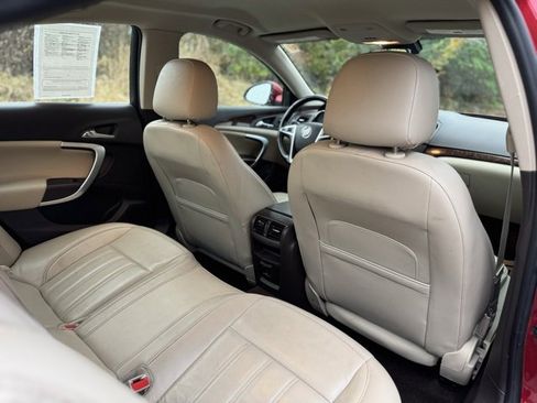 Used 2013 Buick Regal Premium image 16