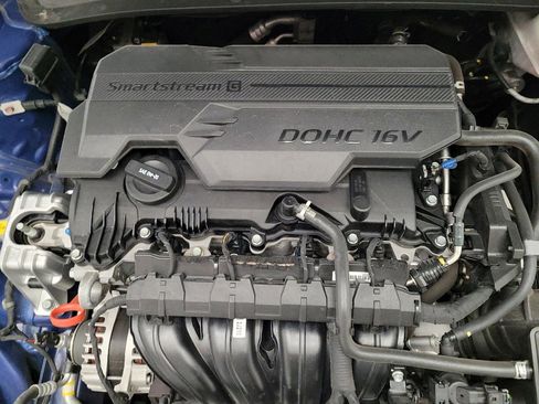 Used 2021 Hyundai Elantra SEL FWD image 30