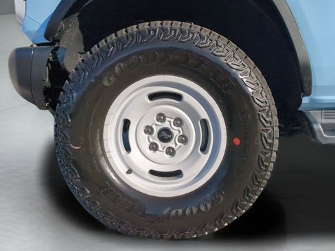 New 2025 Ford Bronco Heritage Edition image 65