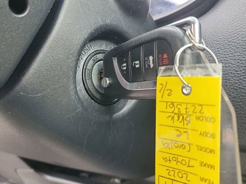 Used 2022 Toyota Corolla LE image 27