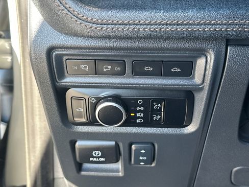 Certified 2024 Ford F150 Lightning Lariat image 35