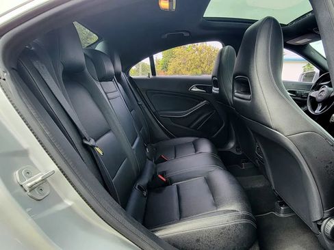 Used 2016 Mercedes-Benz CLA 250 image 8