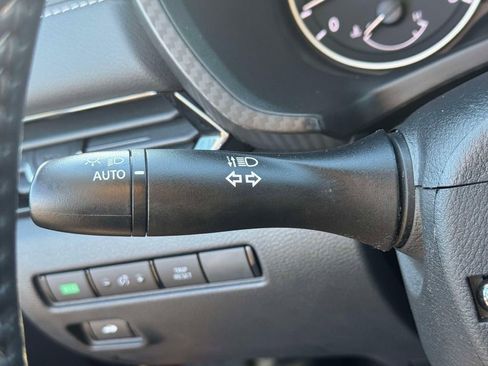 Used 2025 Nissan Sentra SV w/ All-Weather Package image 22