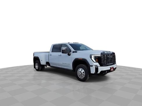 New 2026 GMC Sierra 3500 Denali Ultimate image 2