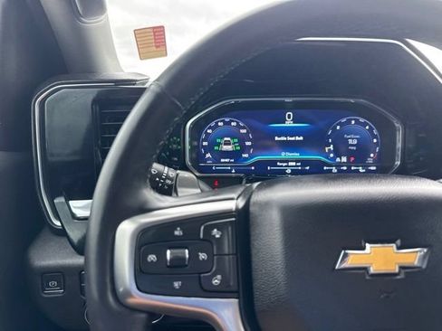 Used 2024 Chevrolet Silverado 1500 LTZ w/ LTZ Convenience Package II AWD/4WD image 19