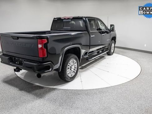 Used 2021 Chevrolet Silverado 2500 High Country w/ Z71 Off-Road Package image 32