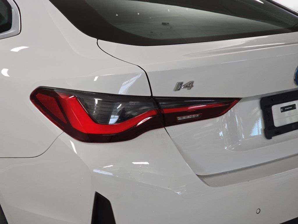 Used 2023 BMW i4 eDrive40 w/ Premium Package RWD image 33