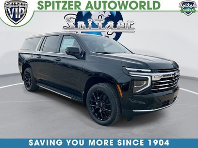 New 2026 Chevrolet Suburban LT w/ Comfort Package