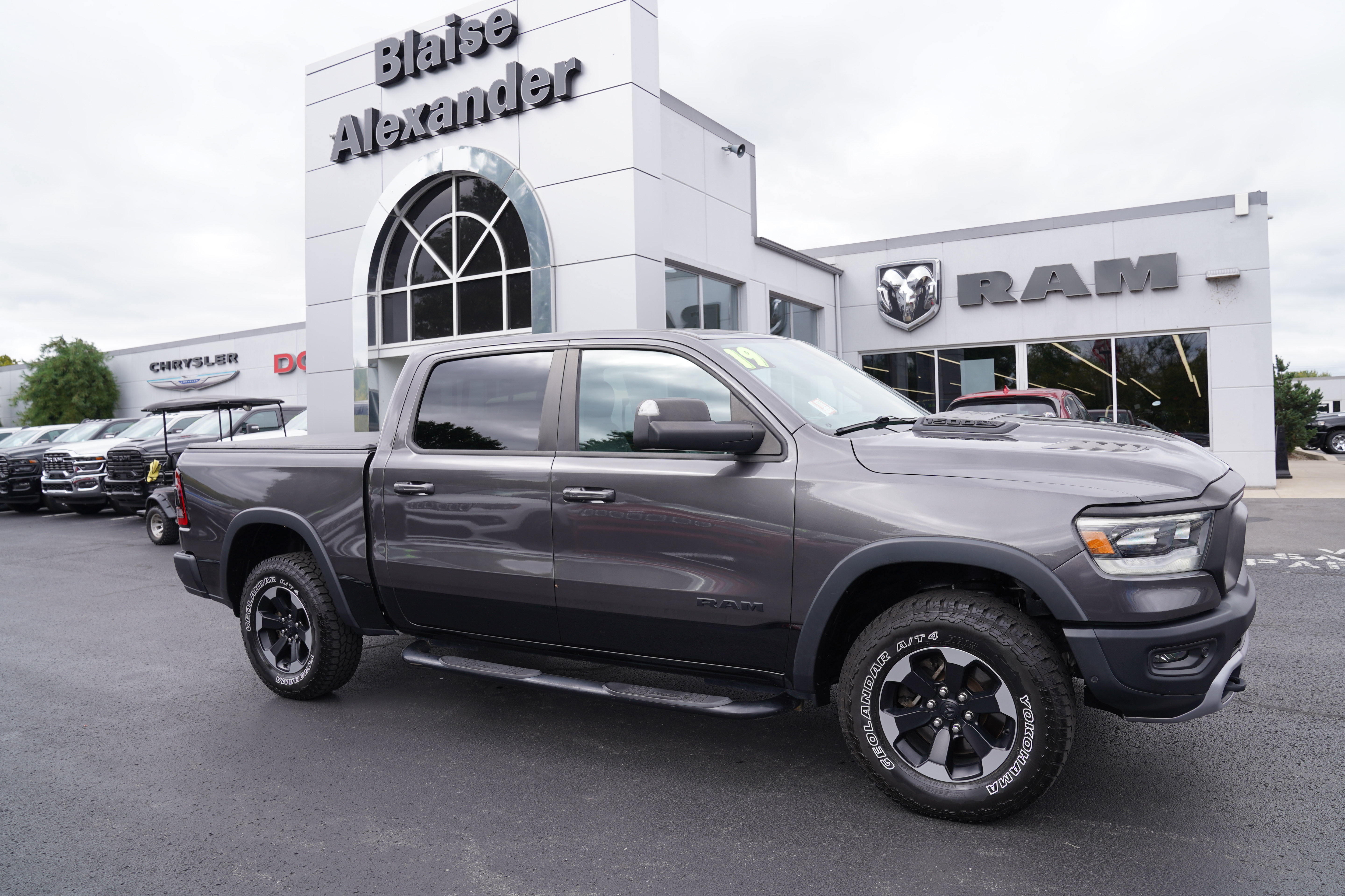 Used 2019 RAM 1500 Rebel w/ Rebel Level 2 Equipment Group AWD/4WD image 1