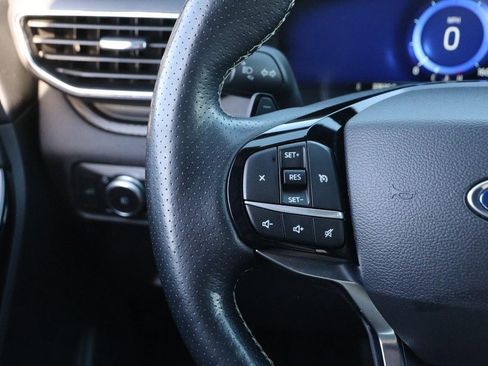 Used 2022 Ford Explorer ST image 13