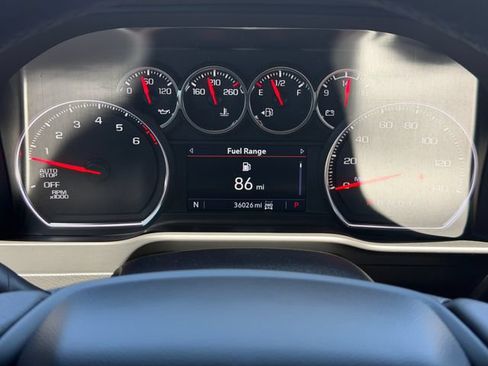 Used 2020 Chevrolet Silverado 1500 LT Trail Boss AWD/4WD image 11