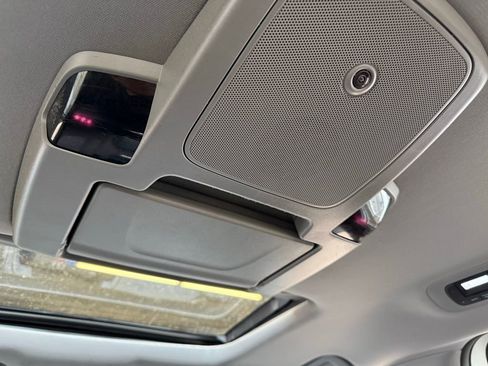 Used 2020 Honda Odyssey Elite image 21