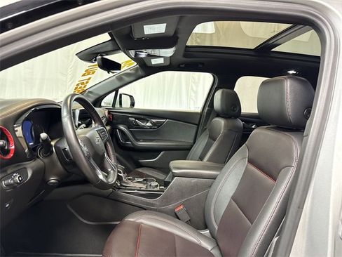 Certified 2022 Chevrolet Blazer RS w/ Enhanced Convenience Package image 11