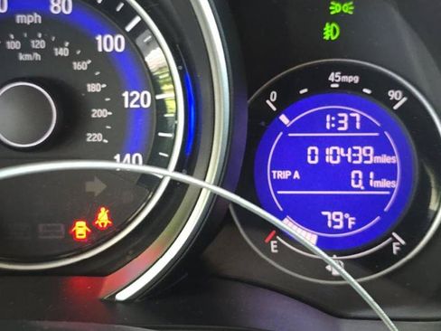 Used 2018 Honda Fit Sport image 14