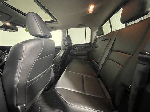 Used 2023 Honda Ridgeline RTL-E image 11