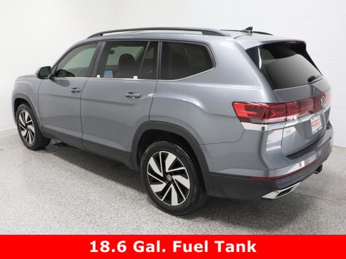 Used 2024 Volkswagen Atlas SE image 9