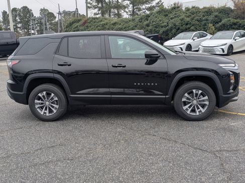 New 2026 Chevrolet Equinox LT w/ Safety and Technology Package image 3