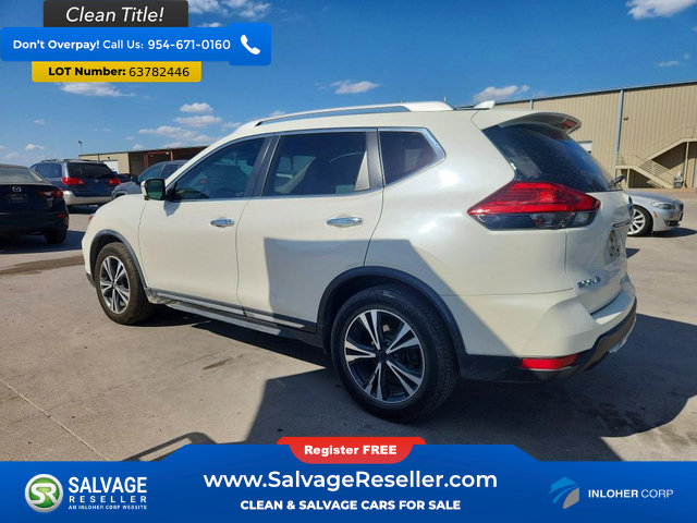 Used 2017 Nissan Rogue SL FWD image 3